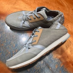 Forsake Shorline Sneaker Stone  size 10 blue gray tan